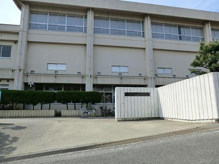 南成瀬中学校の画像