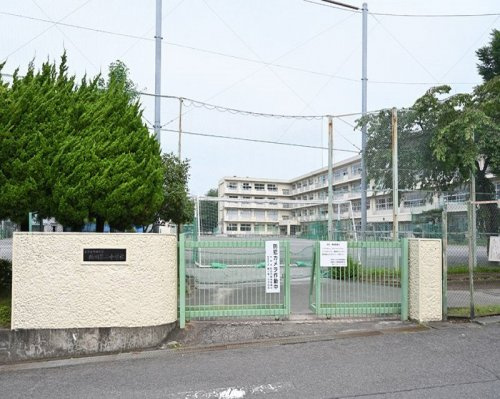 鶴川第二中学校の画像