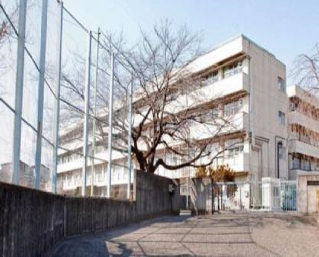 山崎中学校の画像
