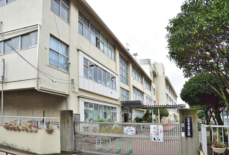 第一小学校の画像