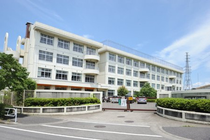 秋葉台小学校の画像1