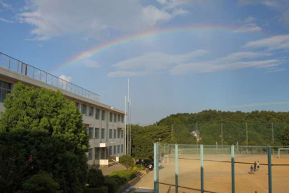 石川中学校の画像1