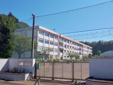 館中学校の画像1