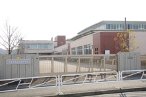 七国中学校