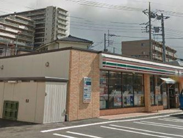 セブンイレブン　相模原六地蔵店の画像1