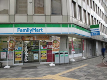 ファミリーマート