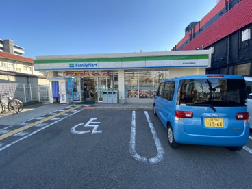 ファミリーマート 富田林喜志駅前店の画像1