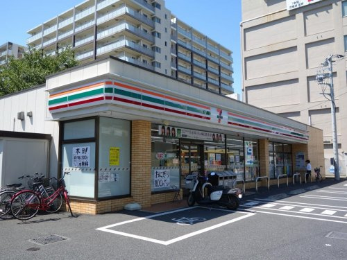 セブンイレブン　厚木水引店の画像