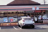 セブンイレブン　厚木毛利台ニ丁目店
