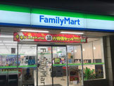 ファミリーマート　サンズ厚木栄町店