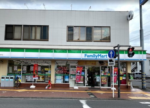 ファミリーマート　厚木旭町店の画像