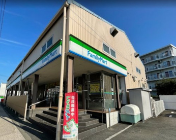 ファミリーマート　厚木岡田団地店の画像1