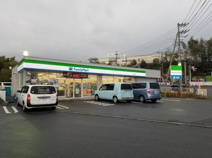 ファミリーマート　厚木三田店