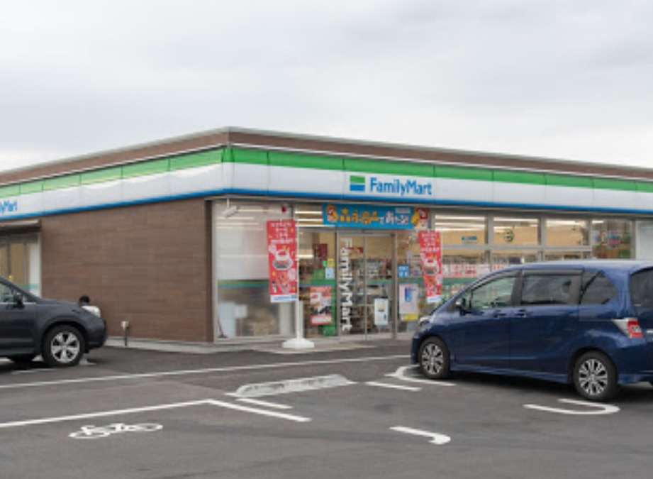 ファミリーマート　厚木三田東店の画像