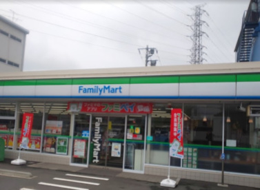 ファミリーマート　厚木長谷南店の画像1