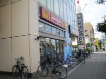 マクドナルド 東淀川ラウンドワン店