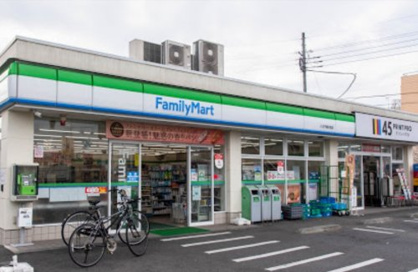 ファミリーマート　八王子横川町店の画像1