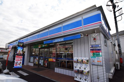 ローソン　八王子四谷町交差点前店の画像1