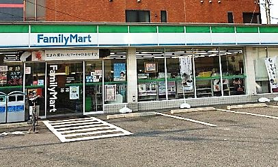 ファミリーマート 富田林若松町店の画像1