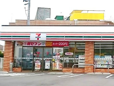 セブンイレブン 富田林梅の里店の画像1