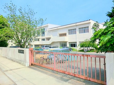 愛川東中学校の画像1