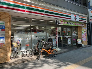 セブンイレブン 仙台上杉勾当台通り店の画像1