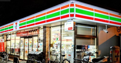 セブンイレブン 大阪新北島3丁目店の画像1