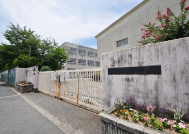 東深井小学校の画像1