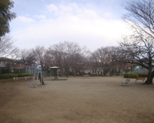 公園 喜多見5-21 子どもの遊び場