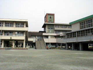 豊岡小学校の画像1
