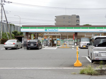 ファミリーマート 川越南大塚店