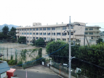 厚木市立睦合中学校の画像1