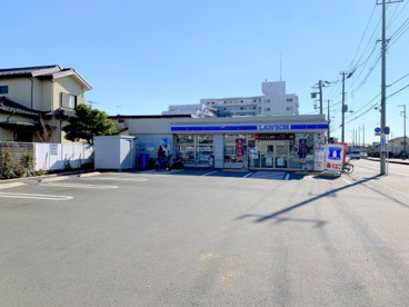 ローソン 海老名中新田１丁目店の画像1