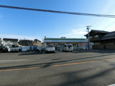 ファミリーマート　岸和田岡山店