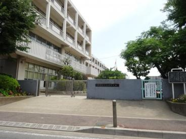 戸田市立喜沢中学校の画像1
