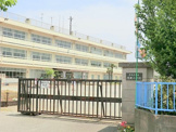 有鹿小学校