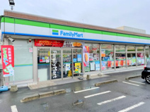 ファミリーマート綾瀬小園西店