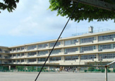 中学校 町田市立鶴川第二中学校