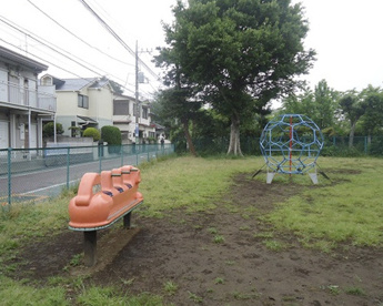 駒沢4-33遊び場の画像1