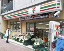 セブン-イレブン 世田谷通り店