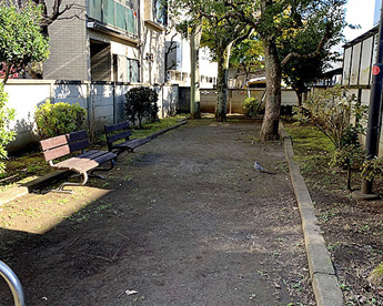 世田谷区立桜丘四丁目公園の画像1