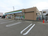 ファミリーマート　岸和田並松店