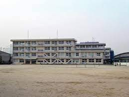 神戸町立神戸中学校の画像1