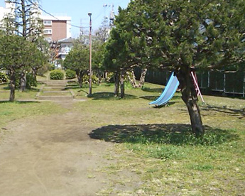 新町2-25遊び場の画像1