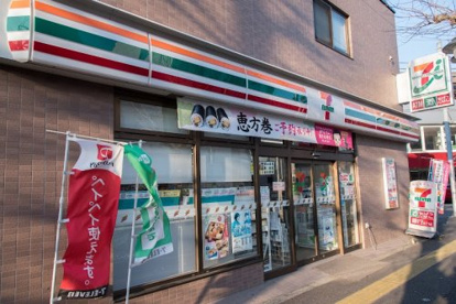 セブンイレブン世田谷桜小前店の画像1
