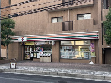 セブンイレブン 吹田垂水町店の画像1