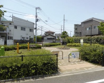 世田谷区立千歳台三角公園の画像1