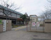 宇治市立西小倉中学校の画像1