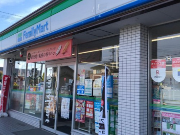 ファミリーマート 一宮いわと店の画像1