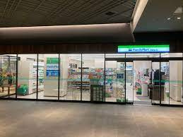 ファミリーマート 名鉄一宮駅店の画像1